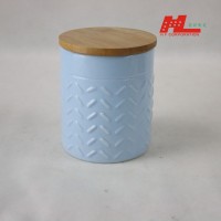 Fashionable matte ceramic candle jars with wooden lid